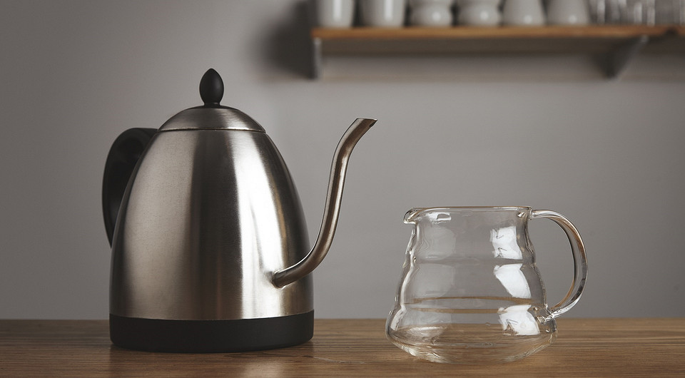 
 Как очистить чайник от накипи: 15 способов удалить налет внутри и снаружи                                
