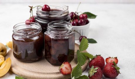 Рецепти заготовок з ягід і фруктів на зиму: 12 найсмачніших і популярних